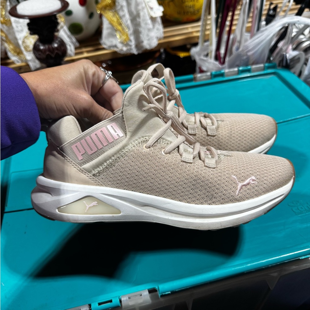Puma Women's Light Pink and Beige Athletic Shoes
